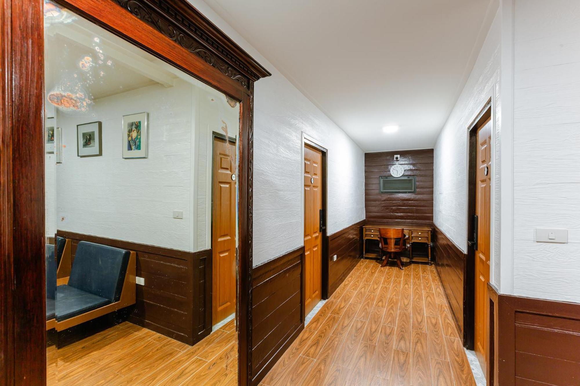 Diff Hostel Бангкок Экстерьер фото