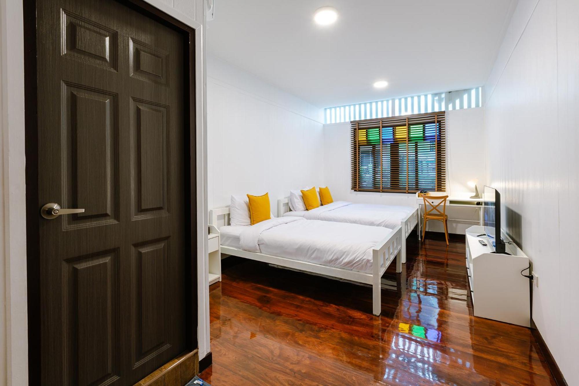 Diff Hostel Бангкок Экстерьер фото